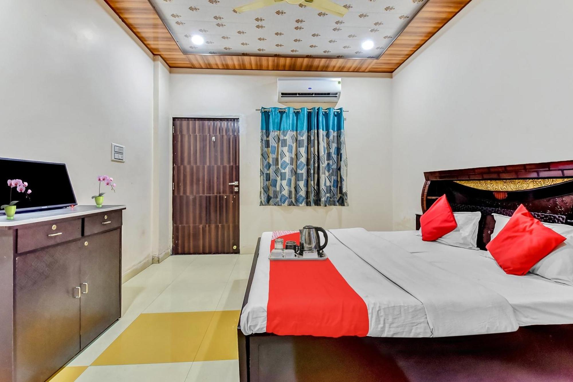 Hotel O Utsav Vatika Hotel Kota  Buitenkant foto