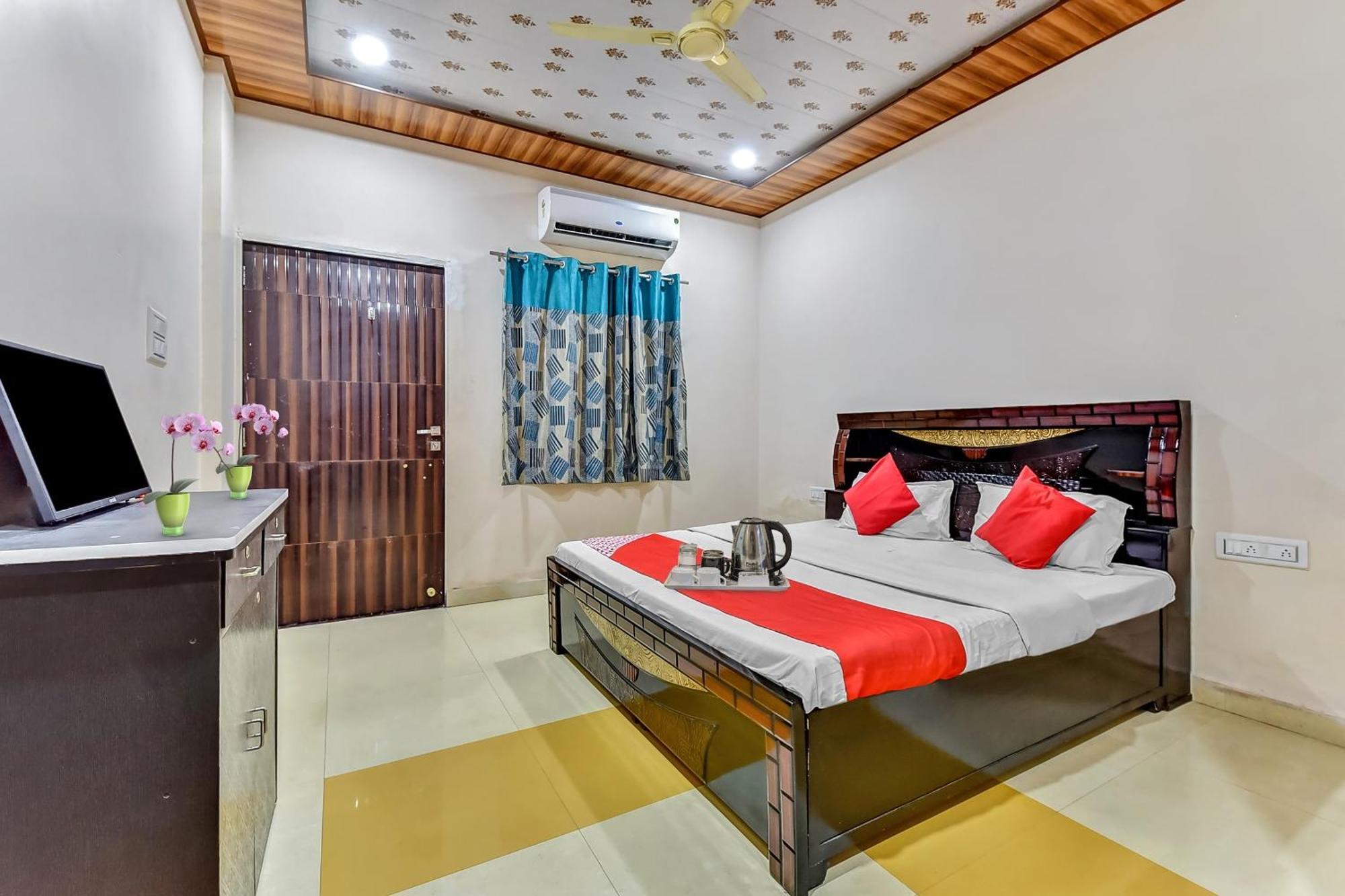 Hotel O Utsav Vatika Hotel Kota  Buitenkant foto
