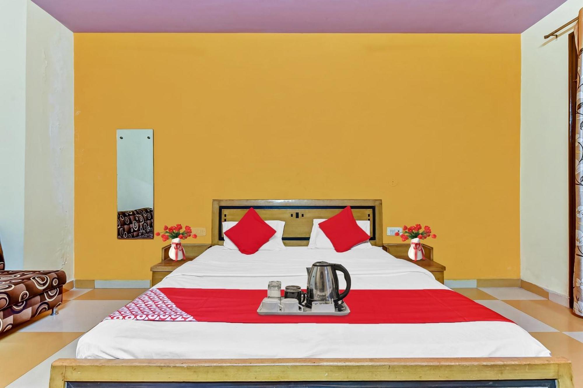 Hotel O Utsav Vatika Hotel Kota  Buitenkant foto